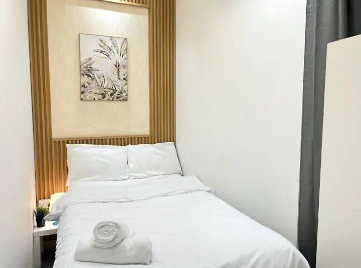 Adventurers Partition Room In Barsha Heights Dubai 0*,